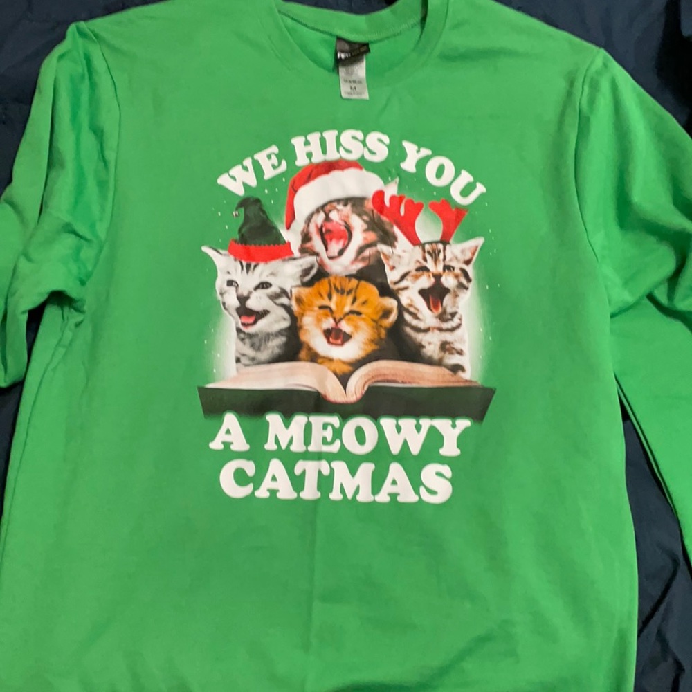 Never Worn Singing Christmas Cats Sweater.